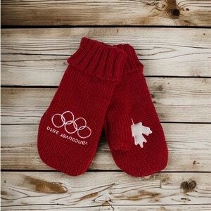 NWT HBC Official Vancouver 2010 Olympics Red Knit Mittens | Youth O/S
